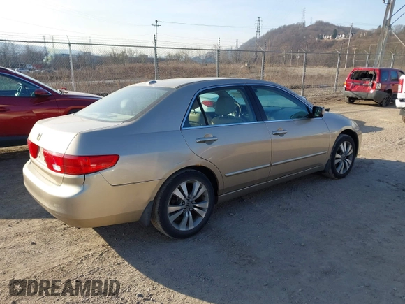 2005 Honda Accord EX-L z VIN 1HGCM56805A004371, wystawiony jako IAAI lot #41789900 z przebiegiem Nie podano mil oraz . Historia ofert i sprzedaży dostępna na DreamBid. Obrazek 4.