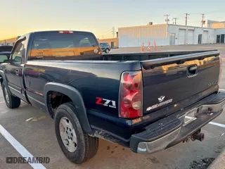 2005 Chevrolet Silverado 1500 Z71 with VIN 1GCEK14T45Z276288, listed as a Copart auction lot 47141555 with 114,546 mi miles and Clean Title. Bid and sale history available at carsss.com. Image 3.