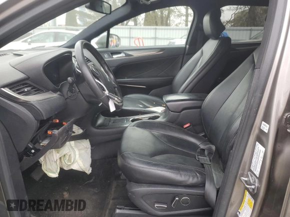 2016 Lincoln MKC Premier with VIN 5LMCJ1D91GUJ11628, listed as a Copart auction lot 49272455 with 143,726 mi miles and Salvage Title. Bid and sale history available at DreamBid. Image 7.