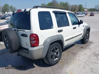 2007 Jeep Liberty Sport z VIN 1J4GL48K77W694450, wystawiony jako IAAI lot #42058569 z przebiegiem 287 326 mil mil oraz . Historia ofert i sprzedaży dostępna na DreamBid. Obrazek 4.