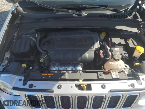 2015 Jeep Renegade Limited with VIN ZACCJBDT0FPB96034, listed as a Copart auction lot 55488195 with 52,504 mi miles and Salvage Title. Bid and sale history available at DreamBid. Image 12.