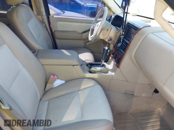 2006 Ford Explorer Eddie Bauer with VIN 1FMEU74E46ZA08420, listed as a IAAI auction lot 41855139 with 224,268 mi miles. Bid and sale history available at carsss.com. Image 5.