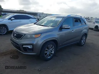 2012 Kia Sorento SX with VIN 5XYKWDA24CG195291, listed as a IAAI auction lot 41912320 with 245,650 mi miles. Bid and sale history available at carsss.com. Image 2.