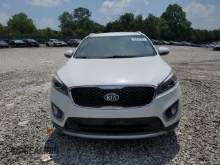 2018 Kia Sorento EX with VIN 5XYPH4A59JG420604, listed as a Copart auction lot 59432905 with 160,807 mi miles and Clean title. Bid and sale history available at DreamBid. Image 5.