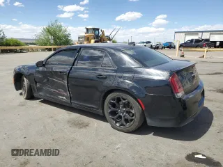 2019 Chrysler 300 Touring with VIN 2C3CCAAG7KH565077, listed as a Copart auction lot 53473735 with 132,873 mi miles and Clean Title. Bid and sale history available at carsss.com. Image 2.