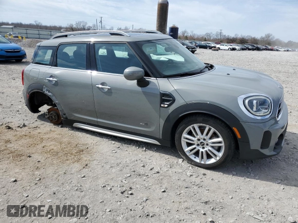 2022 MINI Countryman Cooper with VIN WMZ43BR08N3N69532, listed as a Copart auction lot 45734365 with 61,954 mi miles and Salvage title. Bid and sale history available at DreamBid. Image 4.