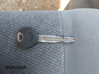 1999 Mazda Protege ES z VIN JM1BJ2212X0194256, wystawiony jako IAAI lot #42452060 z przebiegiem 208 002 mil mil oraz . Historia ofert i sprzedaży dostępna na DreamBid. Obrazek 11.