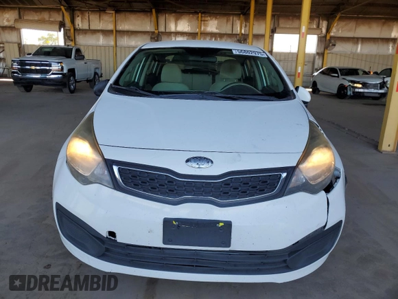 2013 Kia Rio SX z VIN KNADN4A31D6273449, wystawiony jako Copart lot #56802975 z przebiegiem 162 913 mil mil oraz Szkoda całkowita • Salvage title. Historia ofert i sprzedaży dostępna na DreamBid. Obrazek 5.