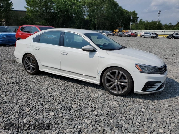 2016 Volkswagen Passat S with VIN 1VWAS7A30GC065064, listed as a Copart auction lot 60083525 with 94,178 mi miles and Salvage title. Bid and sale history available at DreamBid. Image 4.