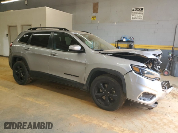 2019 Jeep Cherokee Altitude с VIN 1C4PJMLX0KD367701, выставлен на аукционе Copart как лот 55210775 с пробегом 64 079 миль миль и Списание • Salvage title. История ставок и продаж доступна на DreamBid. Изображение 4.