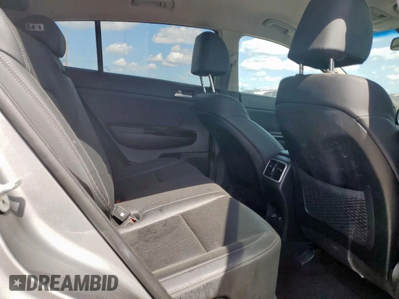 2020 Kia Sportage EX with VIN KNDPN3AC7L7720837, listed as a Copart auction lot 62964845 with 51,602 mi miles and Clean title. Bid and sale history available at DreamBid. Image 10.