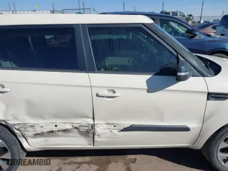 2013 Kia Soul + with VIN KNDJT2A69D7547484, listed as a IAAI auction lot 41426483 with 135,007 mi miles. Bid and sale history available at carsss.com. Image 13.