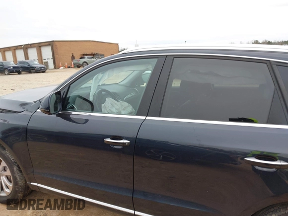 2016 Audi Q5 Premium Plus with VIN WA1L2AFP6GA046870, listed as a IAAI auction lot 41619585 with 167,139 mi miles. Bid and sale history available at carsss.com. Image 15.