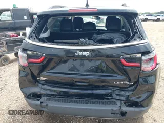 2018 Jeep Compass Limited with VIN 3C4NJCCB4JT329208, listed as a IAAI auction lot 42161515 with 72,512 mi miles and . Bid and sale history available at DreamBid. Image 6.