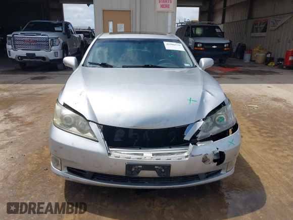 2012 Lexus ES with VIN JTHBK1EG0C2511780, listed as a IAAI auction lot 41906539 with 211,308 mi miles. Bid and sale history available at carsss.com. Image 13.
