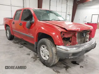 2005 Chevrolet Colorado 1SF LS Z71 with VIN 1GCDT136458224587, listed as a IAAI auction lot 42085184 with 225,359 mi miles. Bid and sale history available at carsss.com. Image 1.