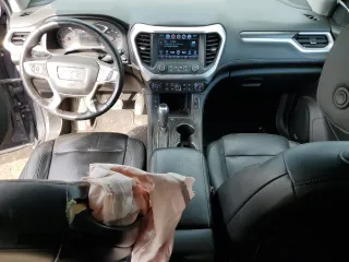 2017 GMC Acadia SLT z VIN 1GKKNMLS2HZ265478, wystawiony jako Copart lot #56963485 z przebiegiem 149 679 mil mil oraz Czysty tytuł • Clean title. Historia ofert i sprzedaży dostępna na DreamBid. Obrazek 8.