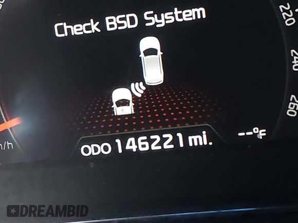2014 Kia Sorento EX with VIN 5XYKU4A70EG516330, listed as a IAAI auction lot 42462400 with 146,221 mi miles and . Bid and sale history available at DreamBid. Image 15.