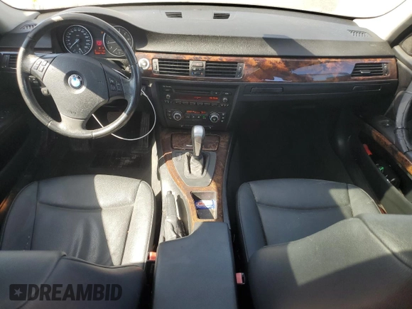 2008 BMW 3 Series 328xi z VIN WBAVT73538FZ37265, wystawiony jako Copart lot #46370385 z przebiegiem 184 966 mil mil oraz Szkoda całkowita • Salvage title. Historia ofert i sprzedaży dostępna na DreamBid. Obrazek 8.