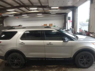 2013 Ford Explorer XLT z VIN 1FM5K8D81DGB63666, wystawiony jako IAAI lot #42211087 z przebiegiem 224 472 mil mil oraz . Historia ofert i sprzedaży dostępna na DreamBid. Obrazek 13.