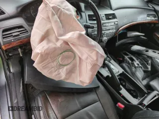 2010 Honda Crosstour EX-L z VIN 5J6TF2H59AL012892, wystawiony jako Copart lot #45211595 z przebiegiem Nie podano mil oraz Szkoda całkowita • Salvage title. Historia ofert i sprzedaży dostępna na DreamBid. Obrazek 8.