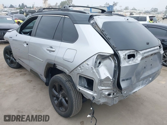 2021 Toyota RAV4 Hybrid XSE z VIN 4T3E6RFV9MU027713, wystawiony jako IAAI lot #42587759 z przebiegiem 28 806 mil mil oraz . Historia ofert i sprzedaży dostępna na DreamBid. Obrazek 3.