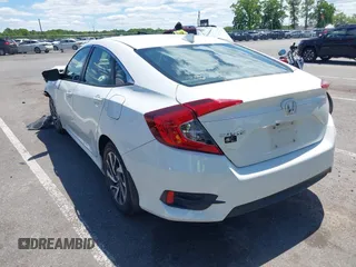 2017 Honda Civic EX z VIN 19XFC2F71HE061331, wystawiony jako IAAI lot #42319287 z przebiegiem 200 730 mil mil oraz . Historia ofert i sprzedaży dostępna na DreamBid. Obrazek 3.