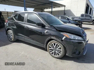 2023 Nissan Kicks SV with VIN 3N1CP5CV5PL558682, listed as a Copart auction lot 48479315 with 21,903 mi miles and Salvage Title. Bid and sale history available at DreamBid. Image 4.