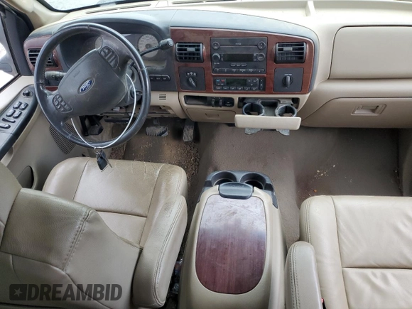 2006 Ford F-250 XL z VIN 1FTSW21P46EC79656, wystawiony jako Copart lot #55522945 z przebiegiem Nie podano mil oraz Szkoda całkowita • Salvage title. Historia ofert i sprzedaży dostępna na DreamBid. Obrazek 8.
