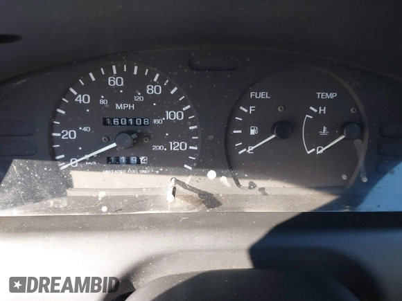 1998 Nissan Sentra XE z VIN 1N4AB41D8WC757796, wystawiony jako IAAI lot #41209171 z przebiegiem 160 108 mil mil oraz . Historia ofert i sprzedaży dostępna na DreamBid. Obrazek 7.
