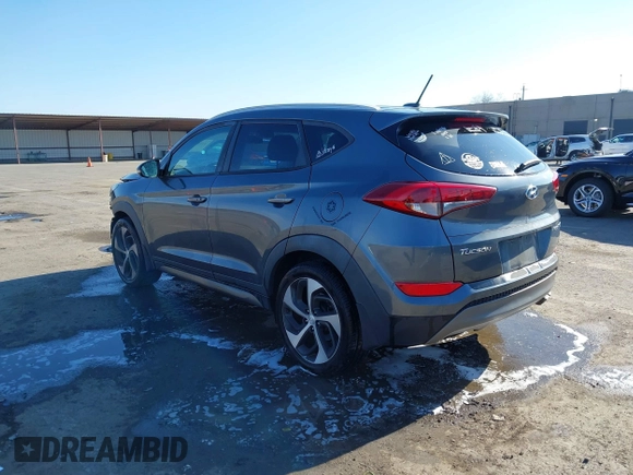2016 Hyundai Tucson Limited with VIN KM8J33A22GU231834, listed as a IAAI auction lot 41312526 with 117,423 mi miles. Bid and sale history available at carsss.com. Image 3.