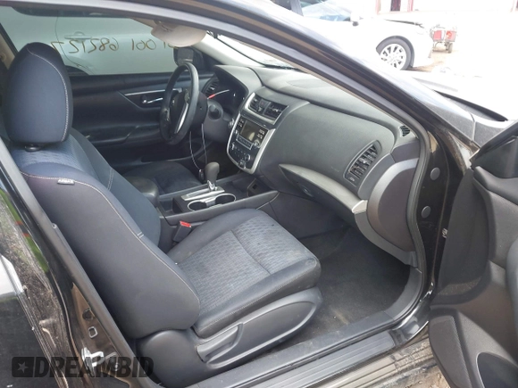 2016 Nissan Altima SR z VIN 1N4AL3AP1GC143255, wystawiony jako IAAI lot #42163462 z przebiegiem 116 156 mil mil oraz . Historia ofert i sprzedaży dostępna na DreamBid. Obrazek 5.