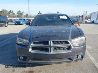 2013 Dodge Charger RT with VIN 2C3CDXCT3DH589938, listed as a IAAI auction lot 41773864 with 91,767 mi miles. Bid and sale history available at carsss.com. Image 12.
