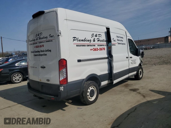 2021 Ford Transit Cargo with VIN 1FTBR1X84MKA46392, listed as a Copart auction lot 47795405 with 50,592 mi miles and Salvage title. Bid and sale history available at DreamBid. Image 3.