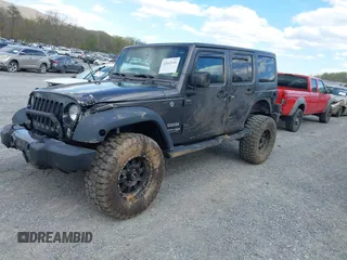 2018 Jeep Wrangler Unlimited Sport S z VIN 1C4HJWDG2JL930461, wystawiony jako IAAI lot #42042644 z przebiegiem 136 530 mil mil oraz . Historia ofert i sprzedaży dostępna na DreamBid. Obrazek 2.