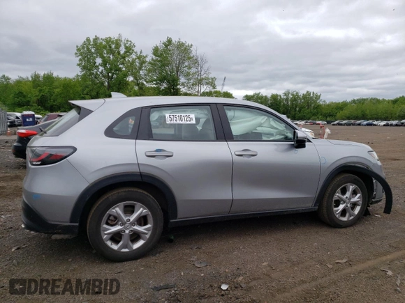 2024 Honda HR-V LX with VIN 3CZRZ2H39RM717587, listed as a Copart auction lot 57510125 with 16,033 mi miles and Salvage title. Bid and sale history available at DreamBid. Image 3.