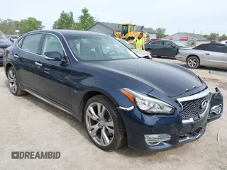 2018 Infiniti Q70 Luxe z VIN JN1BY1PR2JM370522, wystawiony jako IAAI lot #42346893 z przebiegiem Nie podano mil oraz . Historia ofert i sprzedaży dostępna na DreamBid. Obrazek 1.