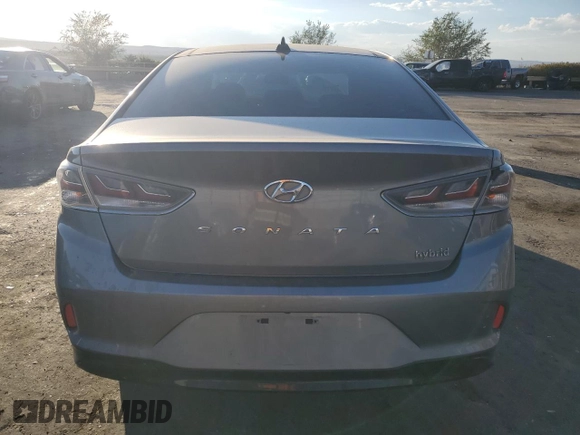 2018 Hyundai Sonata Hybrid Limited with VIN KMHE34L39JA085759, listed as a Copart auction lot 75012704 with 112,322 mi miles and Salvage Title. Bid and sale history available at carsss.com. Image 6.