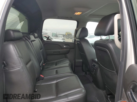 2012 Chevrolet Avalanche LTZ with VIN 3GNTKGE7XCG281513, listed as a Copart auction lot 48007475 with 205,791 mi miles and Salvage title. Bid and sale history available at DreamBid. Image 10.
