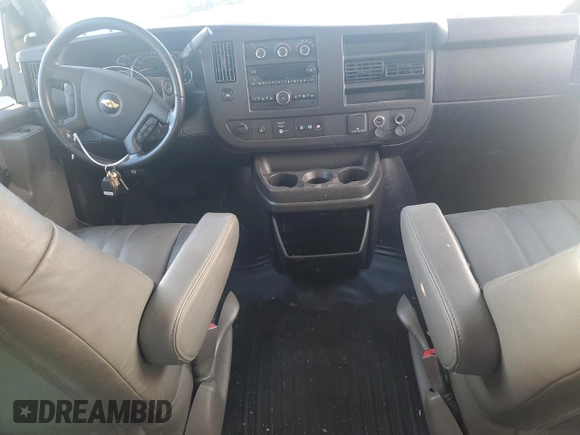 2020 Chevrolet Express Cargo Van with VIN 1GCWGAFP9L1241814, listed as a Copart auction lot 84927294 with 124,561 mi miles and Salvage Title. Bid and sale history available at carsss.com. Image 8.