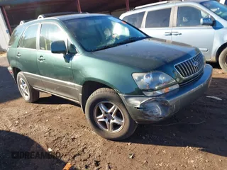 2000 Lexus RX 300 with VIN JT6GF10U8Y0078065, listed as a IAAI auction lot 41270083 with 101,593 mi miles. Bid and sale history available at carsss.com. Image 1.