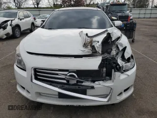 2014 Nissan Maxima SV with VIN 1N4AA5AP2EC498224, listed as a Copart auction lot 52501575 with 97,980 mi miles and Salvage Title. Bid and sale history available at DreamBid. Image 5.