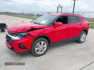 2019 Chevrolet Blazer z VIN 3GNKBBRA1KS659959, wystawiony jako IAAI lot #42041247 z przebiegiem 23 980 mil mil oraz . Historia ofert i sprzedaży dostępna na DreamBid. Obrazek 2.