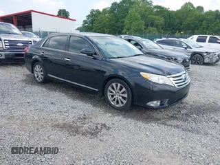 2011 Toyota Avalon с VIN 4T1BK3DB0BU371375, выставлен на аукционе IAAI как лот 42379568 с пробегом 273 396 миль миль и . История ставок и продаж доступна на DreamBid. Изображение 1.