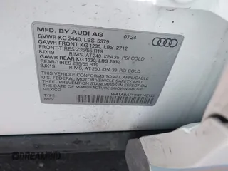 2024 Audi Q5 Premium z VIN WA1ABAFY2R2142122, wystawiony jako IAAI lot #41848621 z przebiegiem 4 334 mil mil oraz . Historia ofert i sprzedaży dostępna na DreamBid. Obrazek 9.