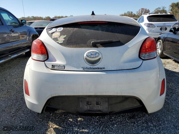 2013 Hyundai Veloster w/Gray Int with VIN KMHTC6AD6DU154098, listed as a Copart auction lot 77260374 with 159,049 mi miles and Non Repairable. Bid and sale history available at carsss.com. Image 6.