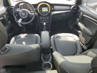 2019 MINI Hardtop 4 Door Cooper z VIN WMWXU1C57K2J01783, wystawiony jako Copart lot #56977595 z przebiegiem 44 353 mil mil oraz Szkoda całkowita • Salvage title. Historia ofert i sprzedaży dostępna na DreamBid. Obrazek 8.