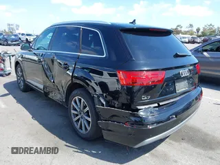 2019 Audi Q7 Premium Plus с VIN WA1LHAF78KD025573, выставлен на аукционе IAAI как лот 42173645 с пробегом 45 809 миль миль и . История ставок и продаж доступна на DreamBid. Изображение 3.