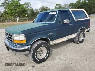 1993 Ford Bronco Custom with VIN 1FMEU15H8PLB28537, listed as a Copart auction lot 79807104 with 258,788 mi miles and Clean Title. Bid and sale history available at carsss.com. Image 1.