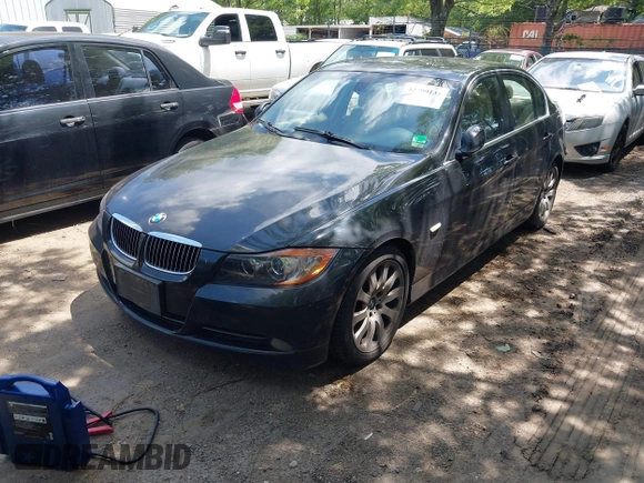 2006 BMW 3 Series 330i with VIN WBAVB33526KS32960, listed as a IAAI auction lot 42799135 with 150,736 mi miles and . Bid and sale history available at DreamBid. Image 2.